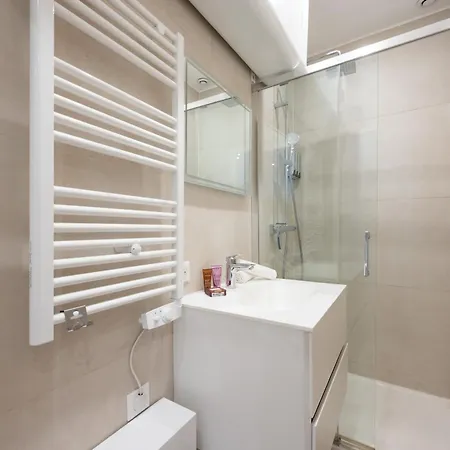 아파트 Chic Forville, 5 Min Palais & Port